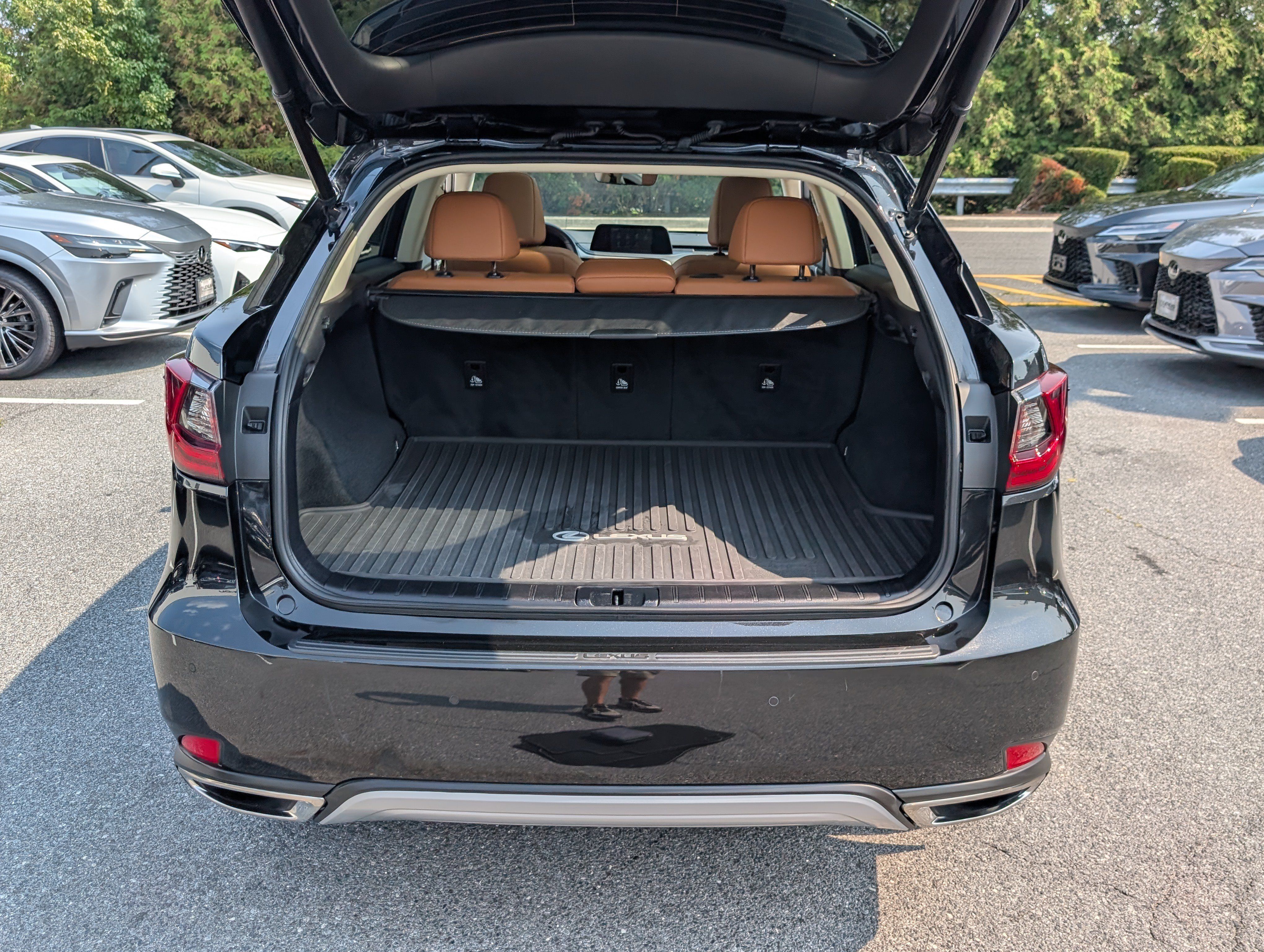 Used 2022 Lexus RX 350 AWD w/ Premium Package image 11