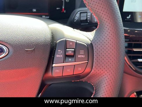 Used 2025 Ford Escape ST-Line w/ Tech Pack #1 image 26