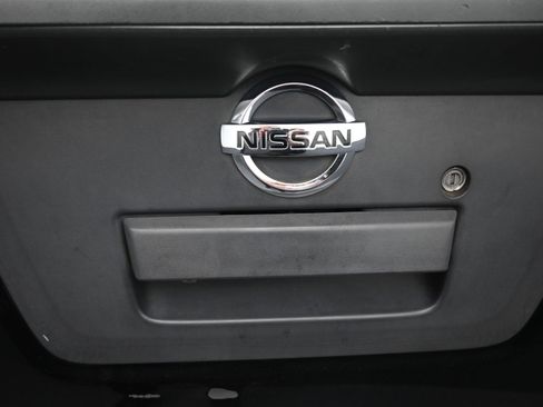 Used 2014 Nissan Frontier SV w/ SV Value Truck Package AWD/4WD image 43