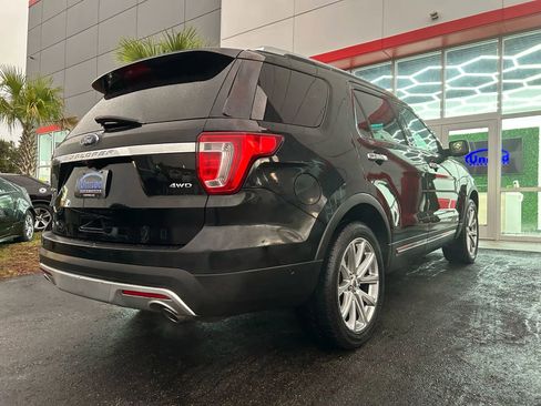 Used 2016 Ford Explorer Limited w/ Equipment Group 301A image 3