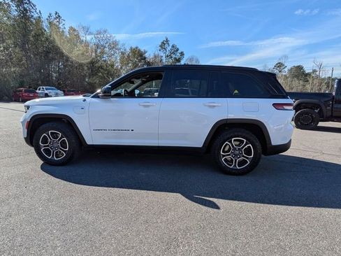 Used 2022 Jeep Grand Cherokee Trailhawk AWD/4WD image 7