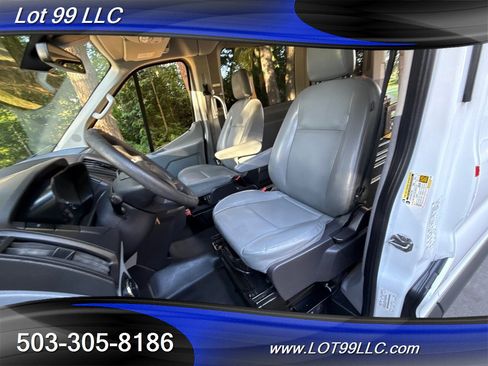 Used 2018 Ford Transit 150 XL image 17