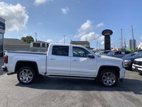 Used 2018 GMC Sierra 1500 Denali w/ Denali Ultimate Package image 8