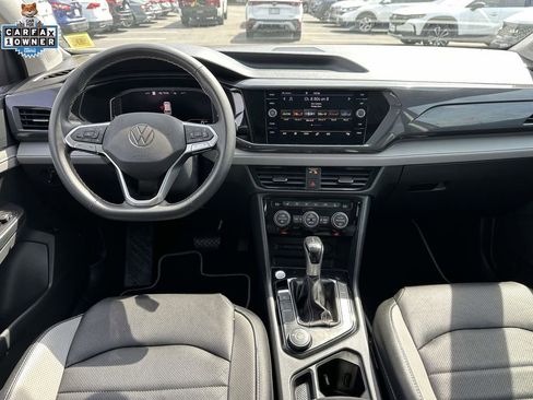 Used 2023 Volkswagen Taos SEL AWD/4WD image 13