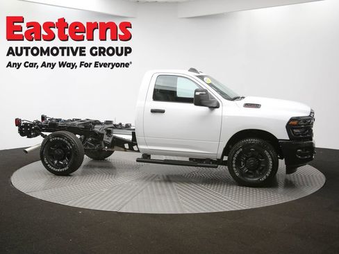 Used 2025 RAM 3500 Tradesman RWD image 44