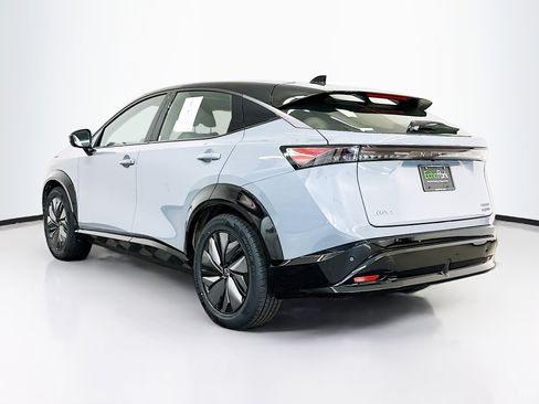 Used 2024 Nissan Ariya AWD image 5