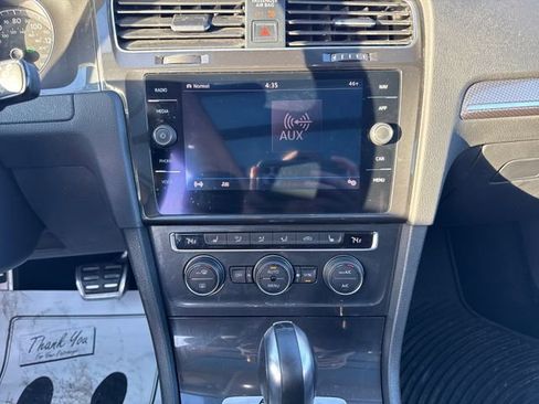 Used 2018 Volkswagen Golf Alltrack SEL AWD/4WD image 14