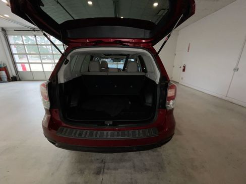 Used 2017 Subaru Forester 2.5i Limited AWD/4WD image 24