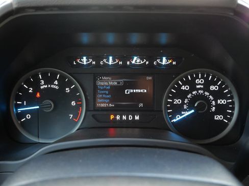 Certified 2018 Ford F150 XLT w/ Equipment Group 302A Luxury AWD/4WD image 26