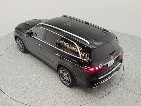 Certified 2026 Mercedes-Benz GLS 450 4MATIC image 28