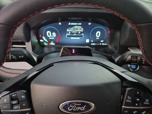 New 2026 Ford Explorer ST-Line w/ Premium Package image 28