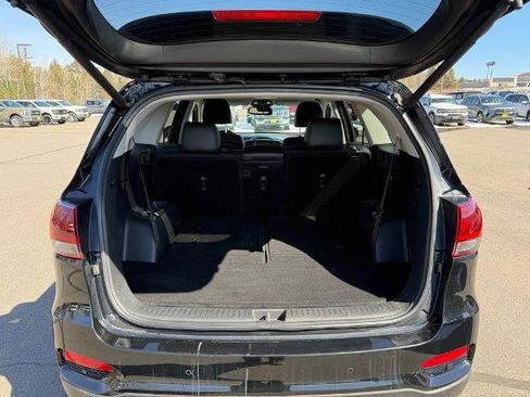 Used 2019 Kia Sorento EX AWD/4WD image 4