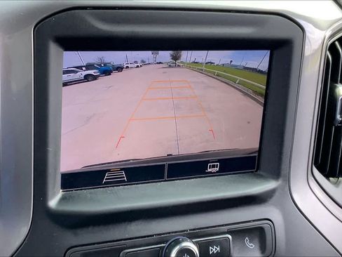 Used 2022 Chevrolet Silverado 1500 Custom image 27