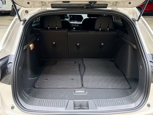 New 2026 Chevrolet Trax RS w/ Driver Confidence Package image 26