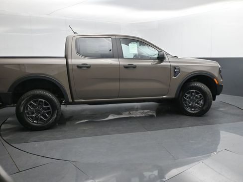 New 2025 Ford Ranger XLT w/ FX4 Off-Road Package image 7