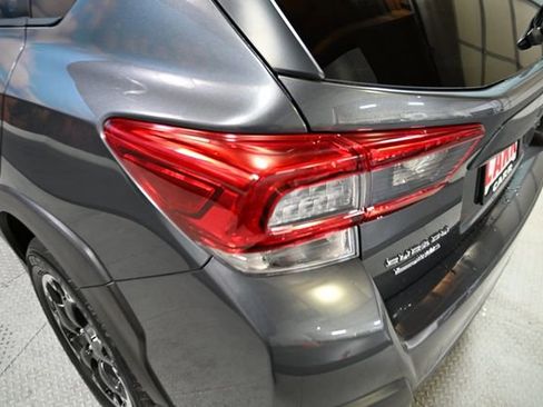 Used 2023 Subaru Crosstrek 2.0i Premium image 12