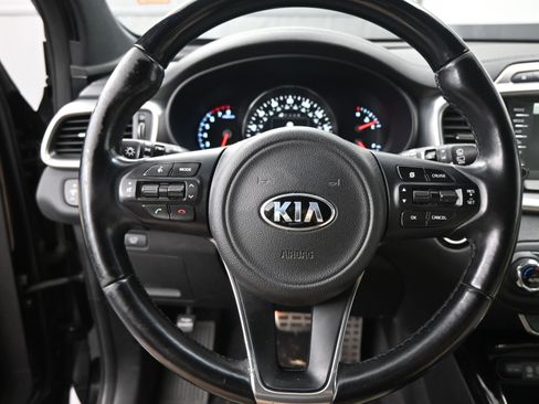 Used 2016 Kia Sorento SX image 10