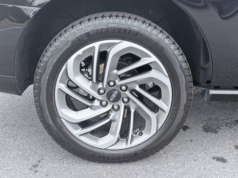 Used 2026 Lincoln Navigator Reserve AWD/4WD image 39