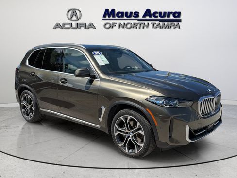 Used 2024 BMW X5 sDrive40i w/ Premium Package RWD image 1