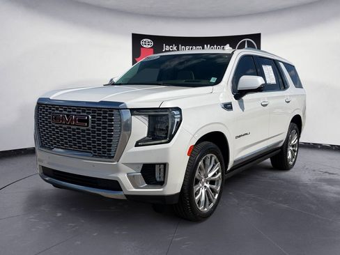 Used 2022 GMC Yukon Denali AWD/4WD image 1