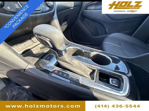 Certified 2022 Chevrolet Equinox Premier image 16