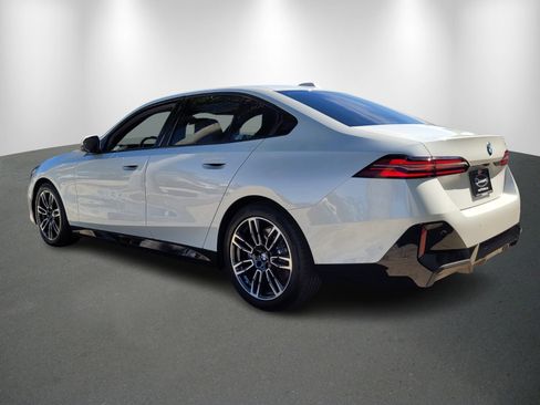 New 2026 BMW 530i w/ M Sport Package image 5