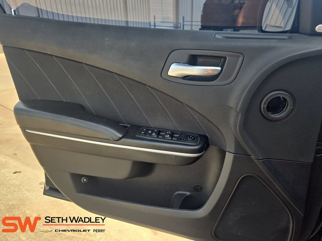 Used 2019 Dodge Charger Scat Pack RWD image 28