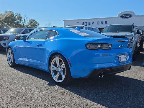 Used 2023 Chevrolet Camaro LT w/ RS Package image 7