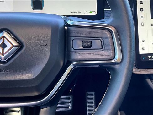Used 2023 Rivian R1T Adventure AWD/4WD image 23