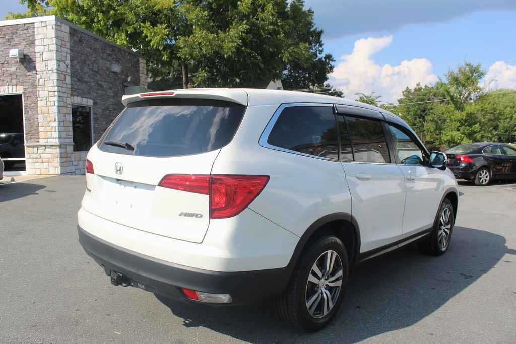 Used 2017 Honda Pilot EX-L image 5
