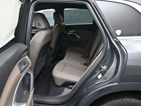 New 2025 Audi Q5 Premium image 11