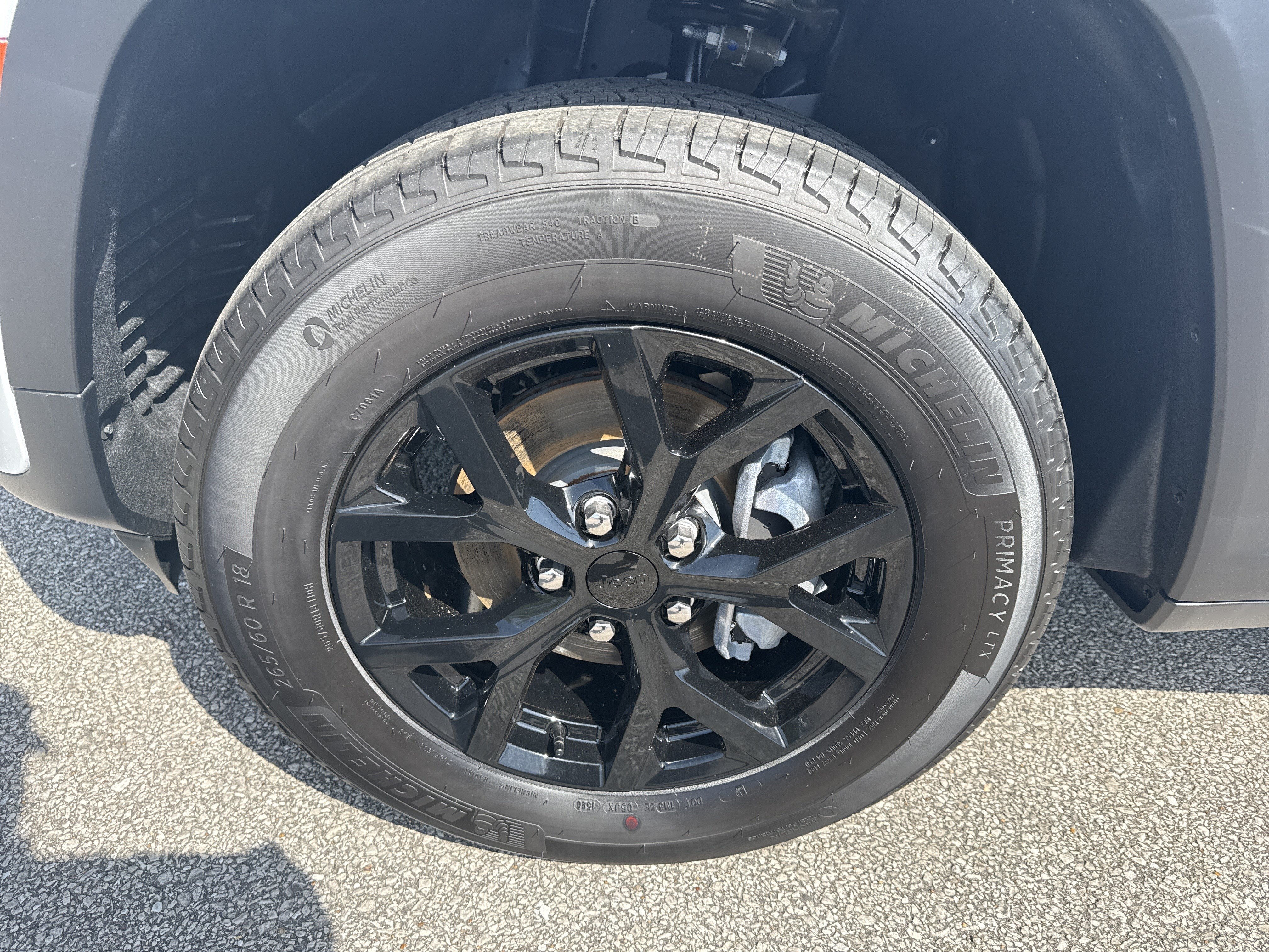 New 2026 Jeep Grand Cherokee Altitude RWD image 11