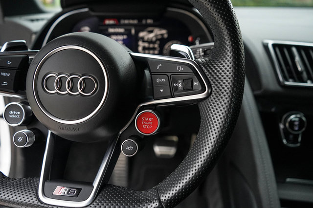 Used 2022 Audi R8 V10 performance RWD image 46