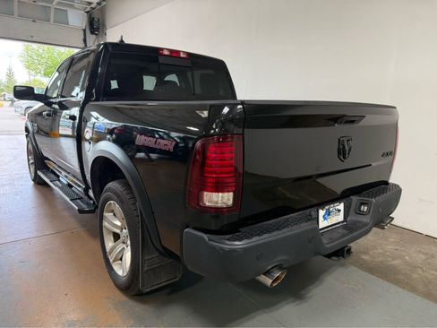 Used 2019 RAM 1500 Warlock AWD/4WD image 3