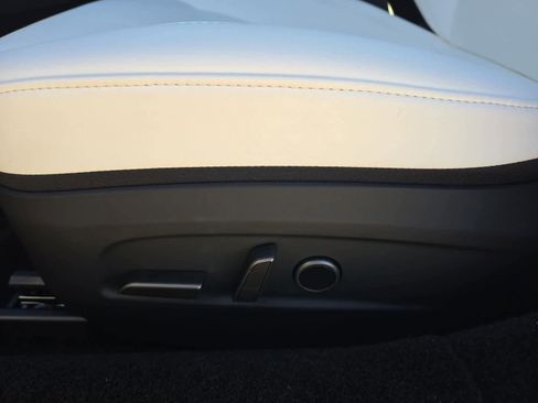 Used 2025 Tesla Model 3 Long Range image 14