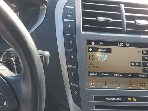 Used 2017 Lincoln MKZ Reserve w/ Climate Package AWD/4WD image 25
