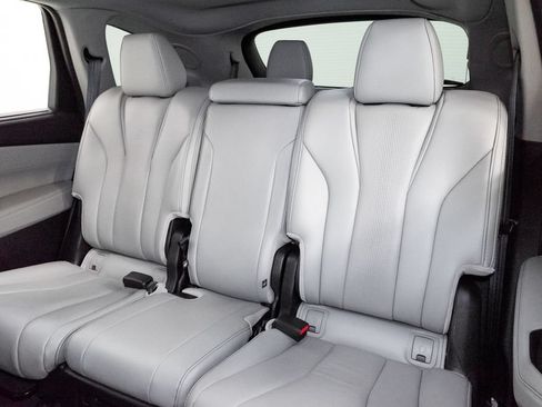 Certified 2025 Acura MDX SH-AWD w/ Technology Package image 26