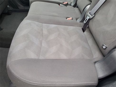 Used 2016 Nissan Rogue S image 15