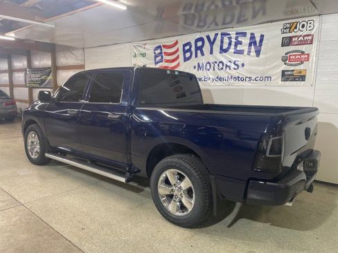 Used 2019 RAM 1500 Express w/ Express Value Package image 8