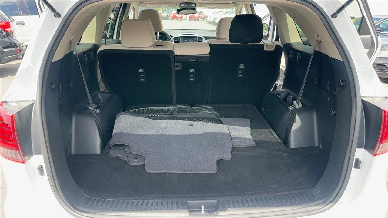 Used 2019 Kia Sorento FWD w/ LX Convenience Package image 23