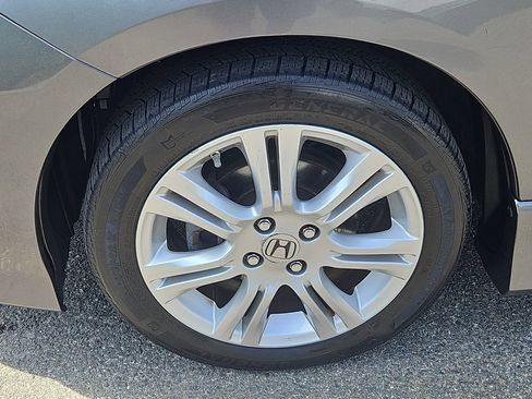 Used 2011 Honda Fit Sport image 7
