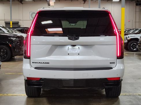 Used 2023 Cadillac Escalade Sport AWD/4WD image 10