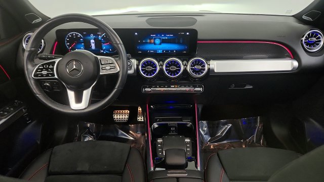 Used 2023 Mercedes-Benz GLB 250 w/ AMG Line image 55