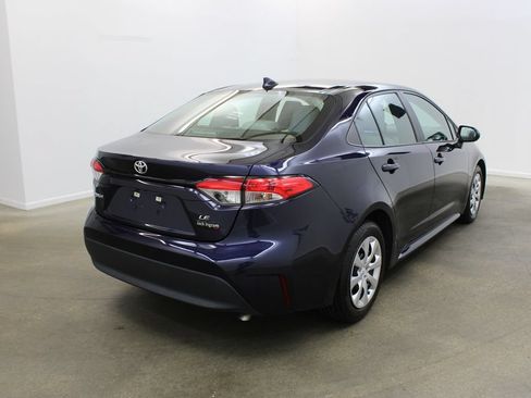 Used 2023 Toyota Corolla LE FWD image 5