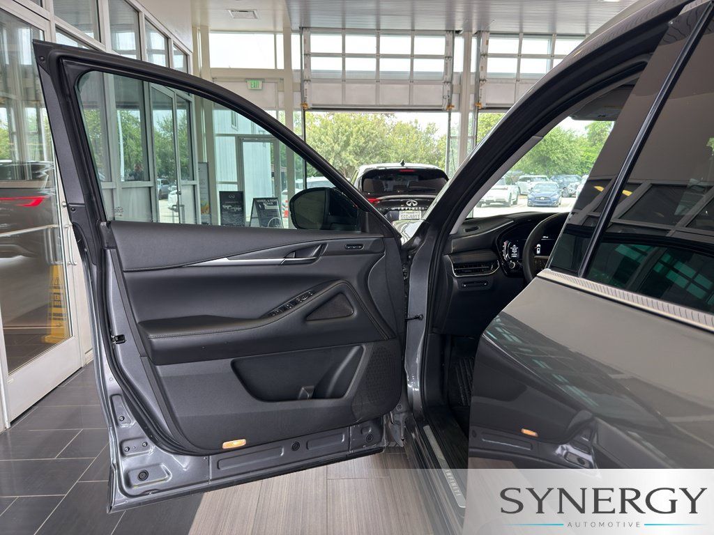 Used 2023 INFINITI QX60 Luxe w/ Cargo Package AWD/4WD image 23