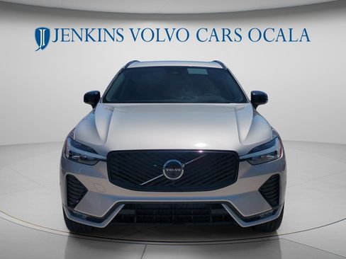 New 2026 Volvo XC60 B5 Ultra w/ Protection Package Premier image 8