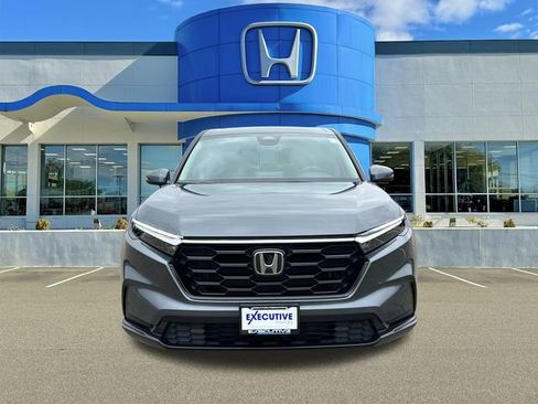 Used 2023 Honda CR-V EX image 6