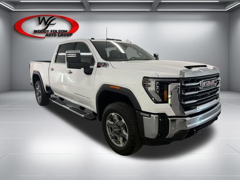 New 2026 GMC Sierra 2500 SLT AWD/4WD image 3