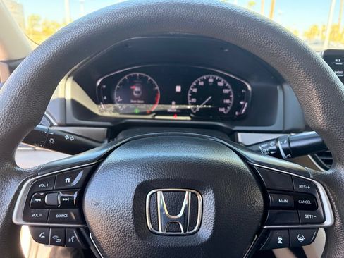 Used 2020 Honda Accord LX image 30