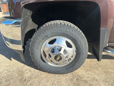 Used 2016 Chevrolet Silverado 3500 LT w/ LT Convenience Package image 9